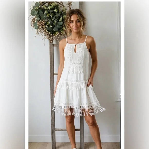 AE off-white summer dress size Small - Picture 1 of 12